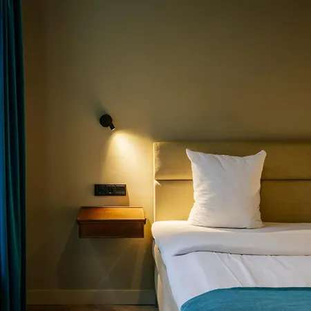 호텔 Hotel 1635 4*