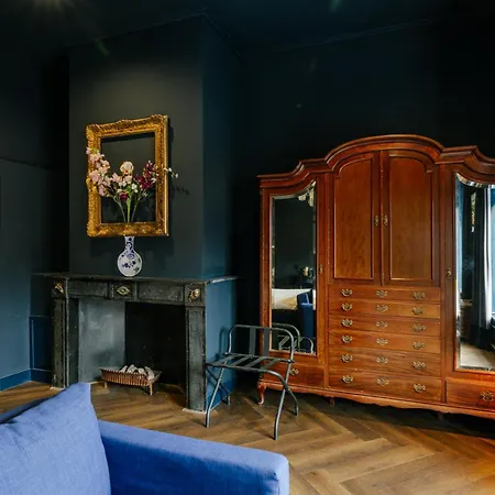 Hotel 1635